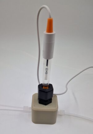 Flow through electrode holder