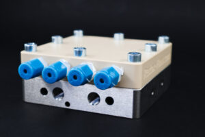 Double flow temperature control